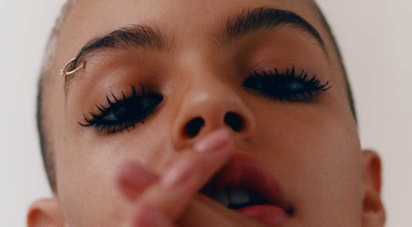 Tips to make your lashes longer at home